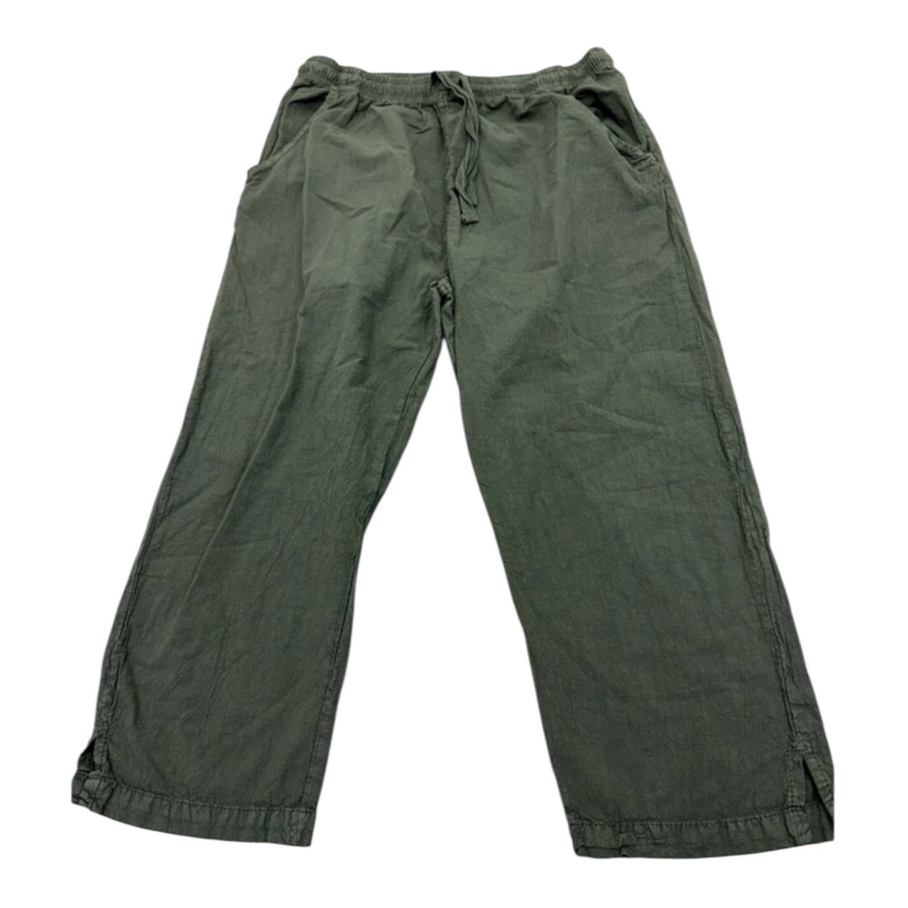 Regton Women’s Medium Olive Green Capri Pants